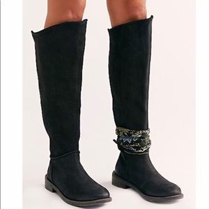 New Free People “Rodeo” black tall leather boots